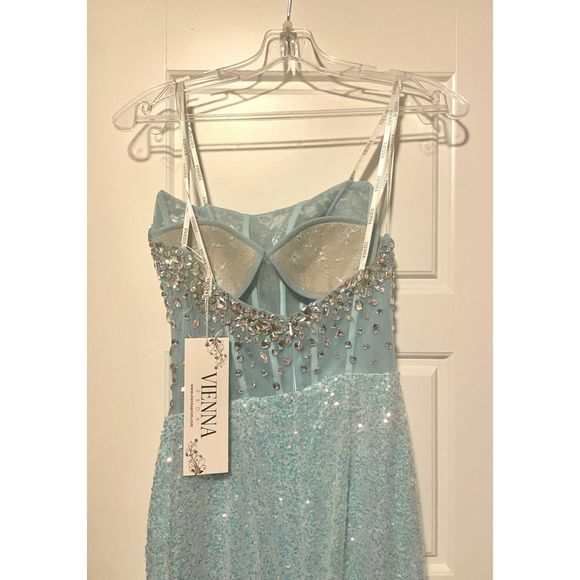 Blue Vienna Size 00 Side slit dress - Picture 2 of 2